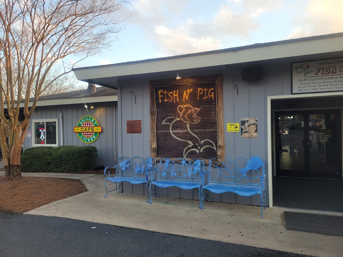 Fish N' Pig